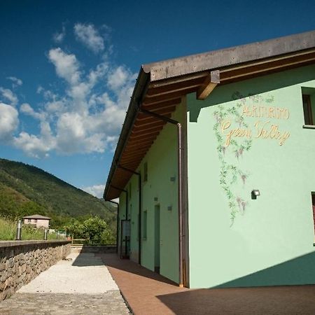 הוילה Cene Agriturismo Green Valley מראה חיצוני תמונה